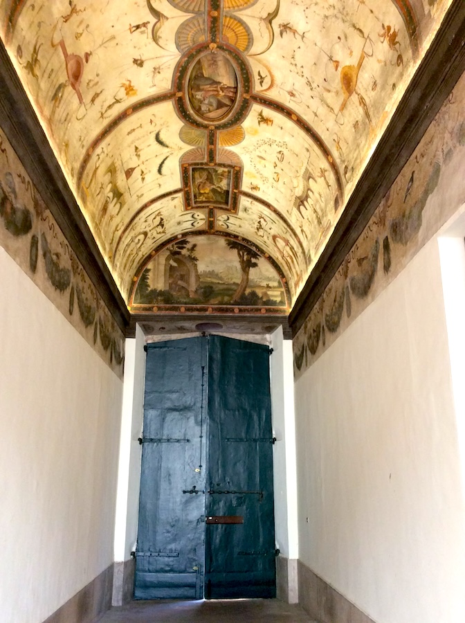 Palazzo Ciccolini Macerata - volta ingresso